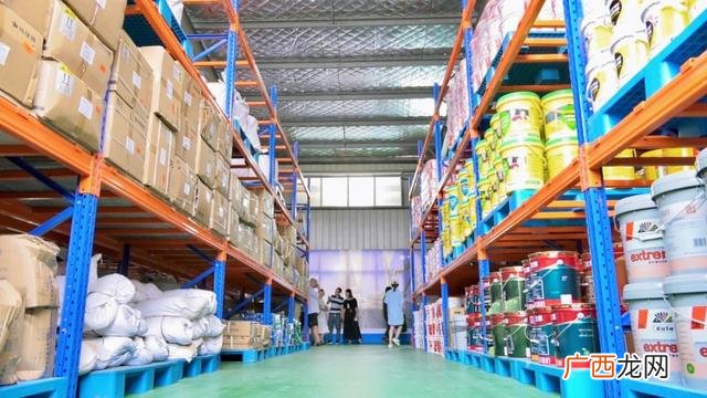 建材仓储式销售成功案例 不同地段不同租金的建材店创业案例分析