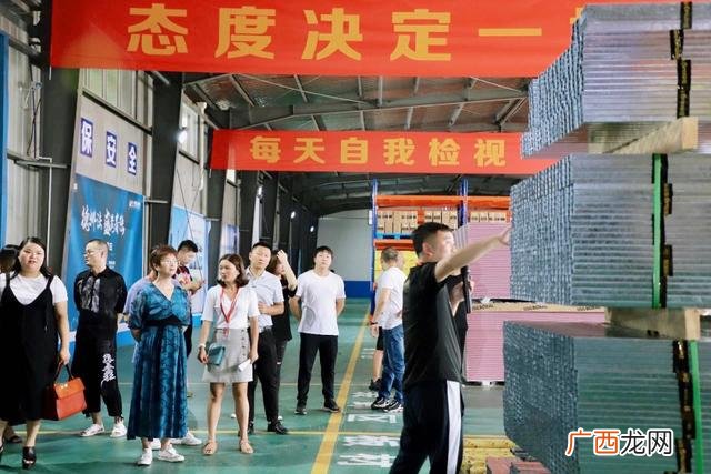建材仓储式销售成功案例 不同地段不同租金的建材店创业案例分析