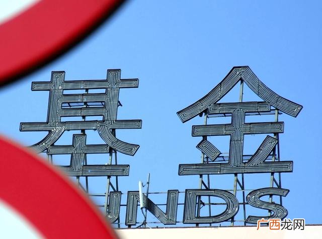 经济学上所说的稀缺性是指 创业选项可以依托哪些土壤