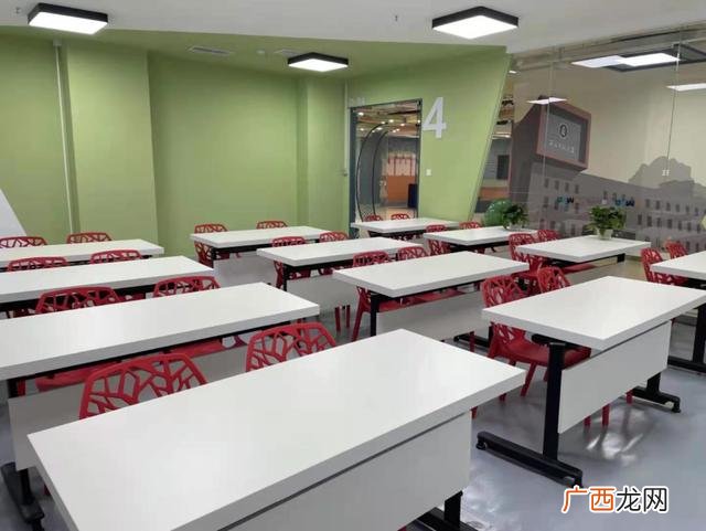 大学生创业基金 大学生创新创业中心网站
