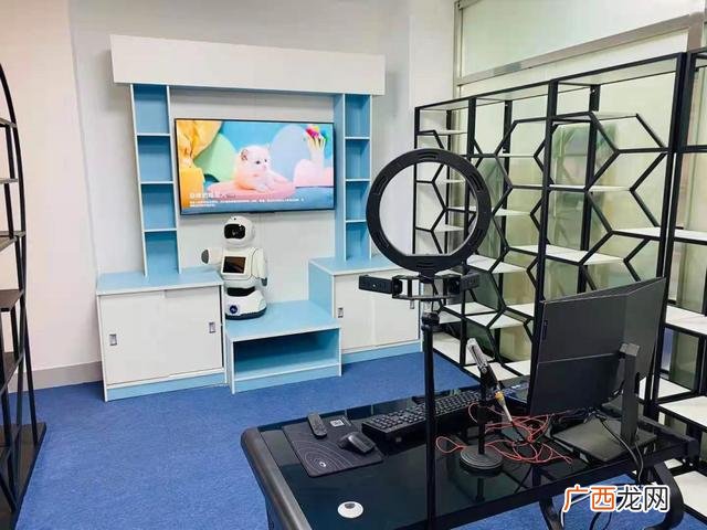 大学生创业基金 大学生创新创业中心网站