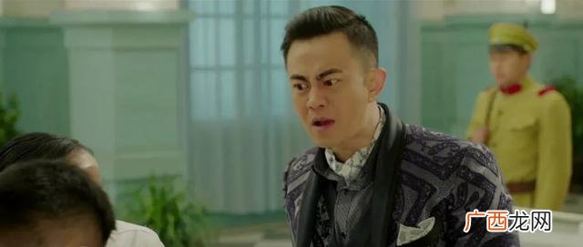 短发男士背头3厘米,燕尾发型男