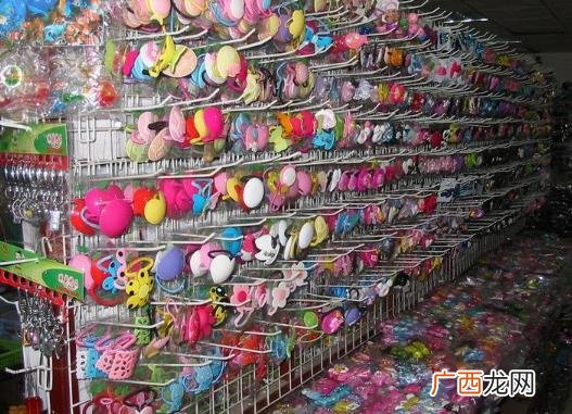 两元超市加盟费用多少钱,济南修记两元超市总部