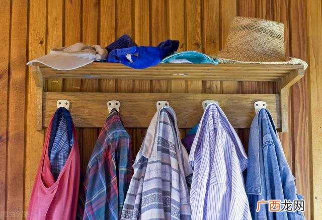 哪里有回收化妆品的,旧衣服回收多少钱一斤