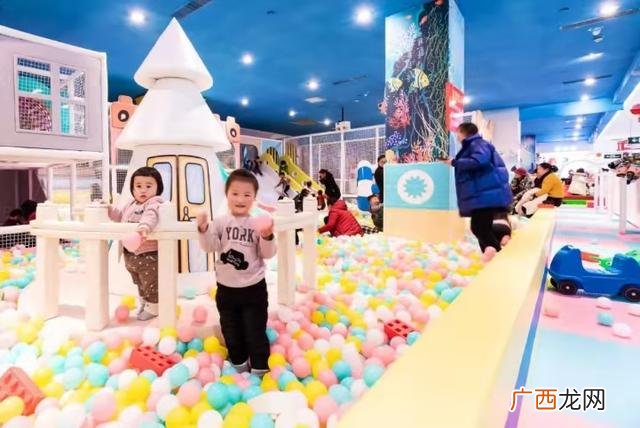 大型室内游乐场投资多少钱,开一家游乐园大概要多少钱