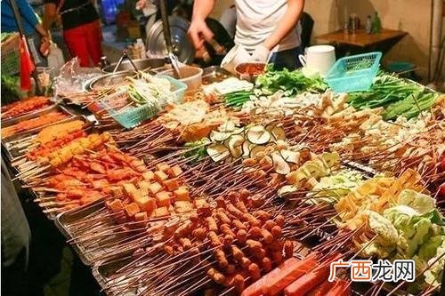 最新地摊货热销产品 创业地摊新模式