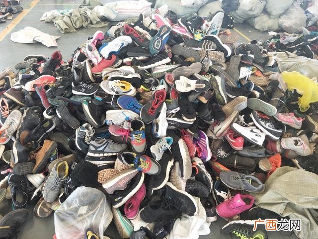 回收旧衣服挣钱吗,哪里找旧衣服回收的销路