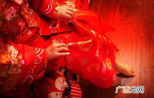 一年纸婚二年,,三年等是什么,创业一年二年三年