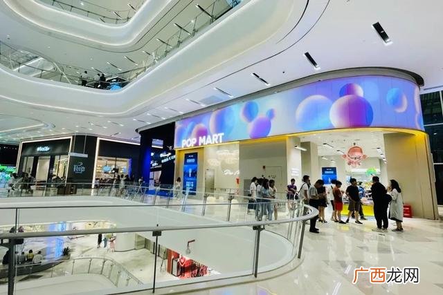 快时尚百货连锁品牌 快时尚精品百货品牌