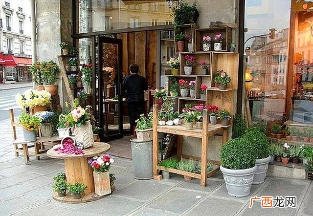 个人服装店的创业计划书 大学生花店创业计划书