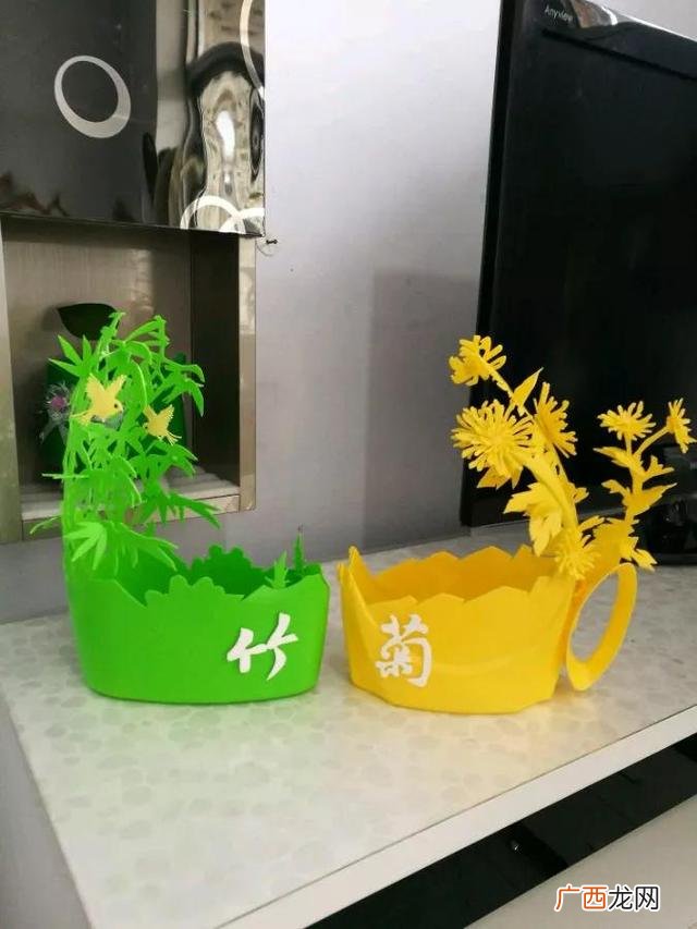 洗衣液瓶子怎么做喷壶,用洗衣液瓶做手工作品