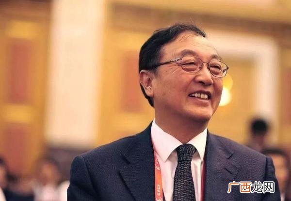 中国创业成功的名人案例,老来创业的名人