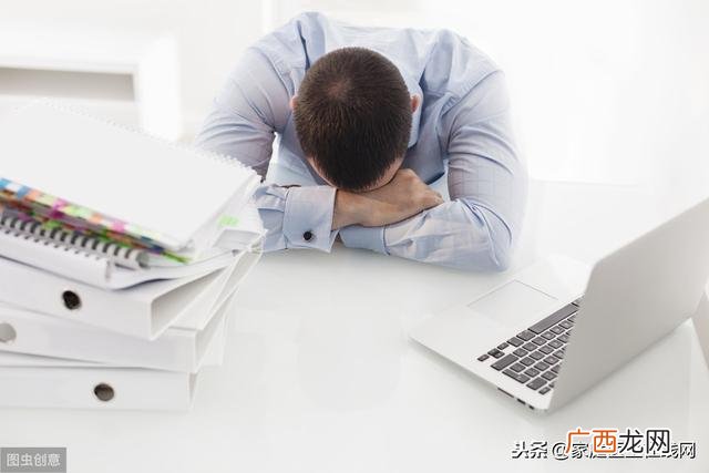 发际线后移怎么恢复 发际线长痘