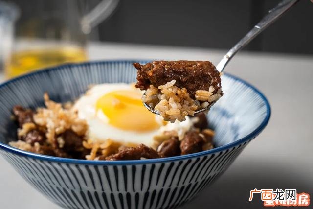 想找份工作可以在家里做,我想找个在家做的活