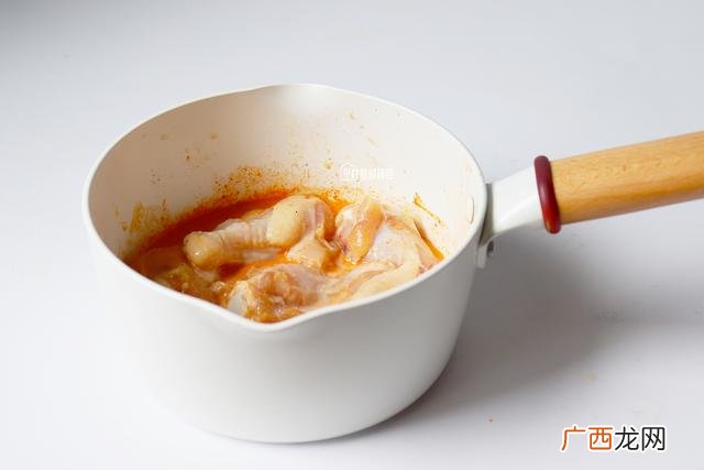 炸鸡如何让鸡皮脆,炸鸡店外卖怎么保持脆
