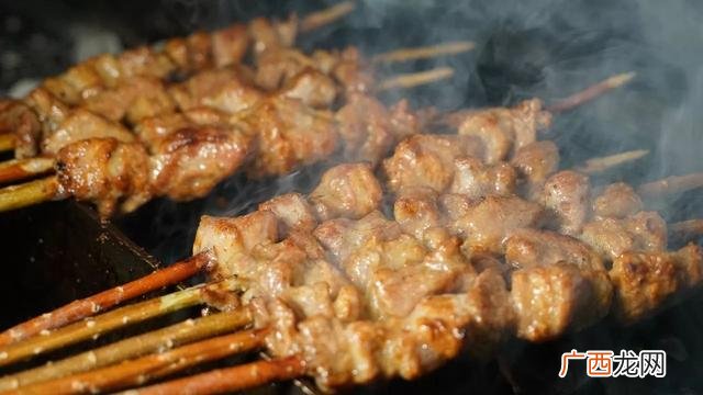 四川摆摊小吃大全,2020最火爆的街边小吃