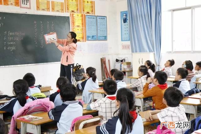 南宁市江南区白沙路学校 白沙路2号