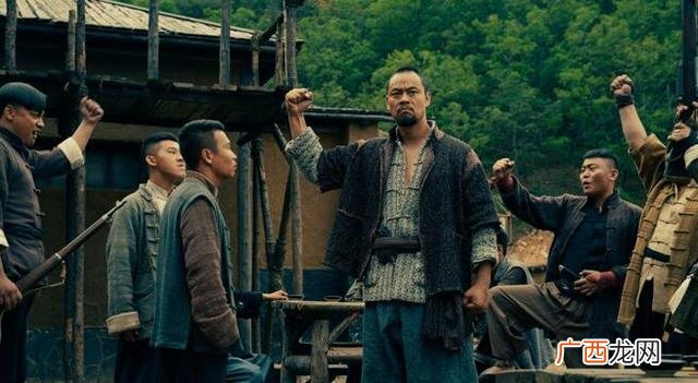 二龙湖插曲叫什么歌 二龙湖插曲